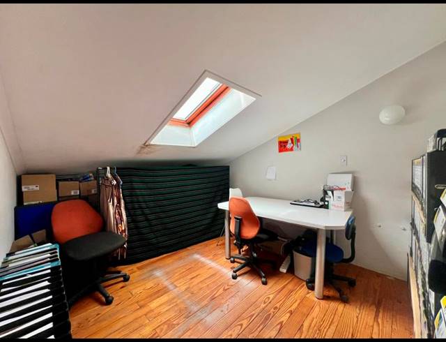 BUSINESS PROPERTY TO RENT IN BEACH ESTATE